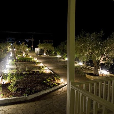 Apartamento Olivegrove House Vourvourou Exterior foto