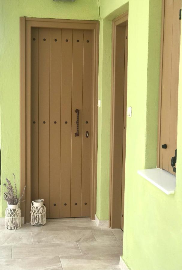 Apartamento Olivegrove House Vourvourou Exterior foto