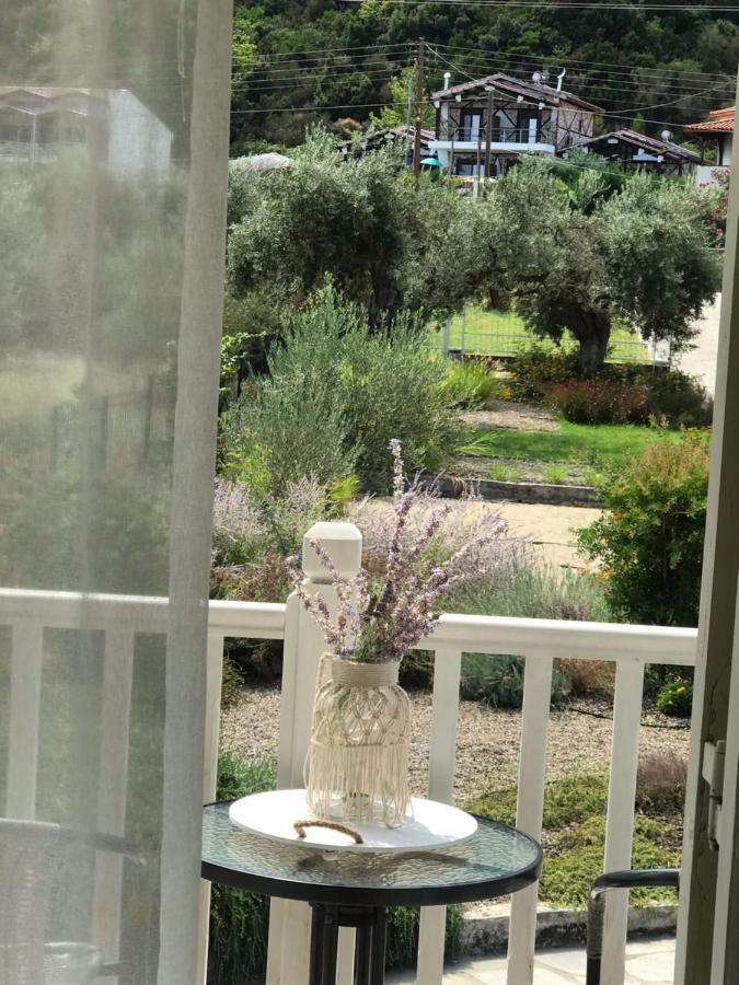 Apartamento Olivegrove House Vourvourou Exterior foto
