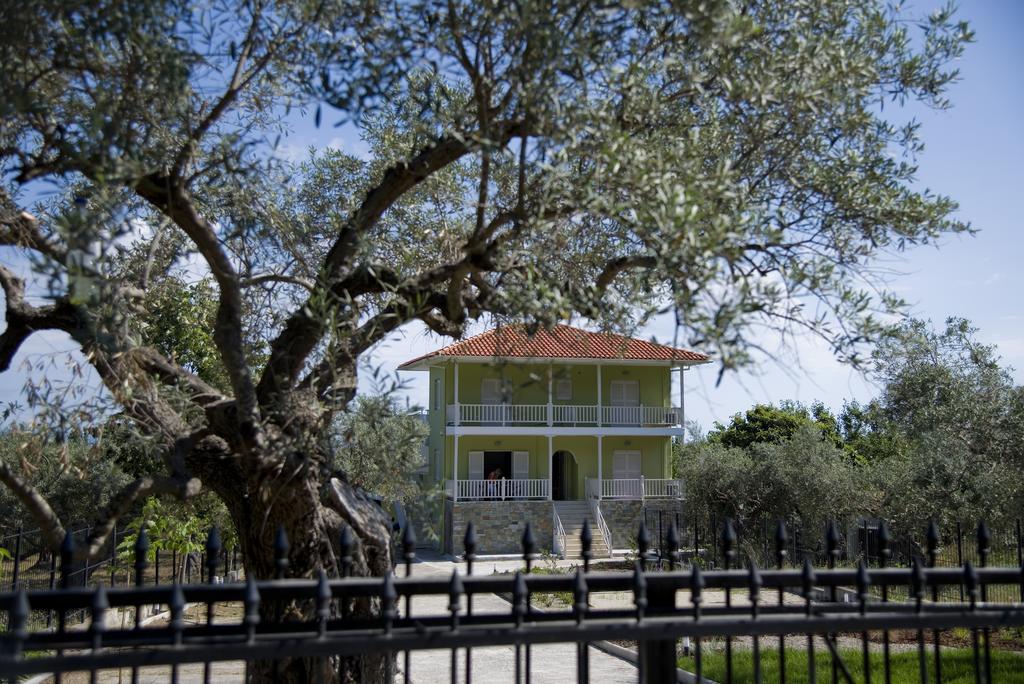 Apartamento Olivegrove House Vourvourou Exterior foto